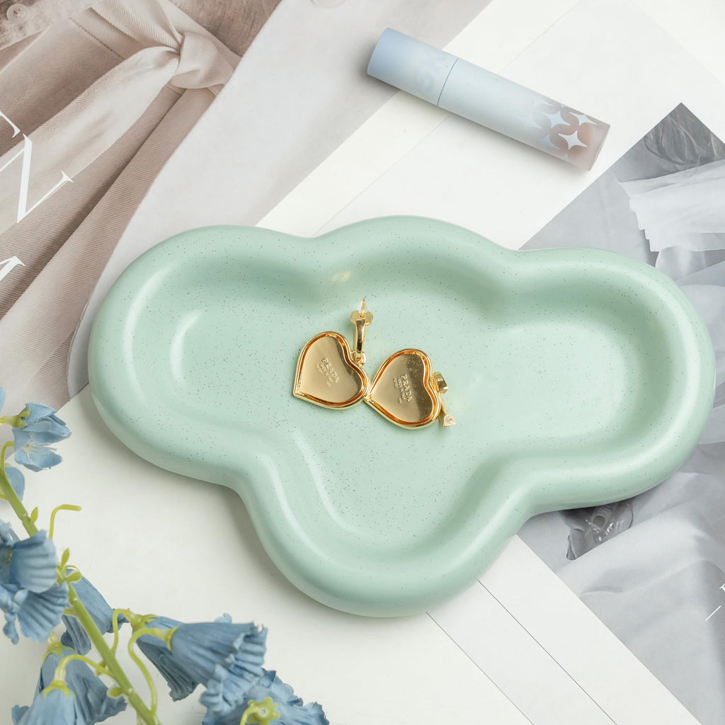 Lynagert Cloud Trinket Dish, Chubby Jewelry Tray, Ceramic Jewelry Ring Trinket Dish for Rings Earrings Necklace Organizer, Mother's Day Thanksgiving Christmas Birthday Bridesmaid Gifts (Silver)