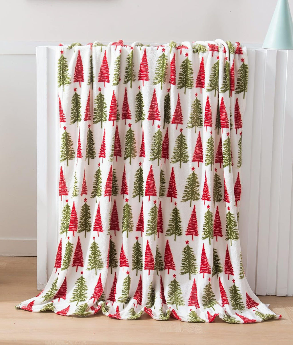 Elegant Comfort Luxury Velvet Super Soft Christmas Prints Fleece Blanket-Holiday Theme Home Décor Fuzzy Warm and Cozy Throws for Winter Bedding, Couch and Gift, 50 x 60 inch, Burgundy Reindeer